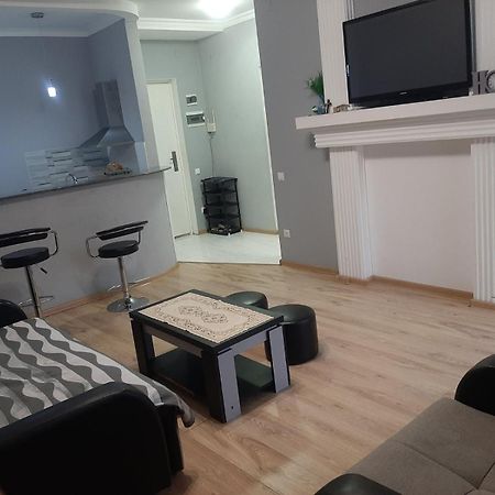 Apartment White Magnolia Batumi Exteriér fotografie
